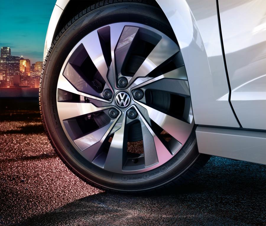  Volkswagen Polo Beats (Typ AW) 2018 года  (LA) (фото 6 из 7)